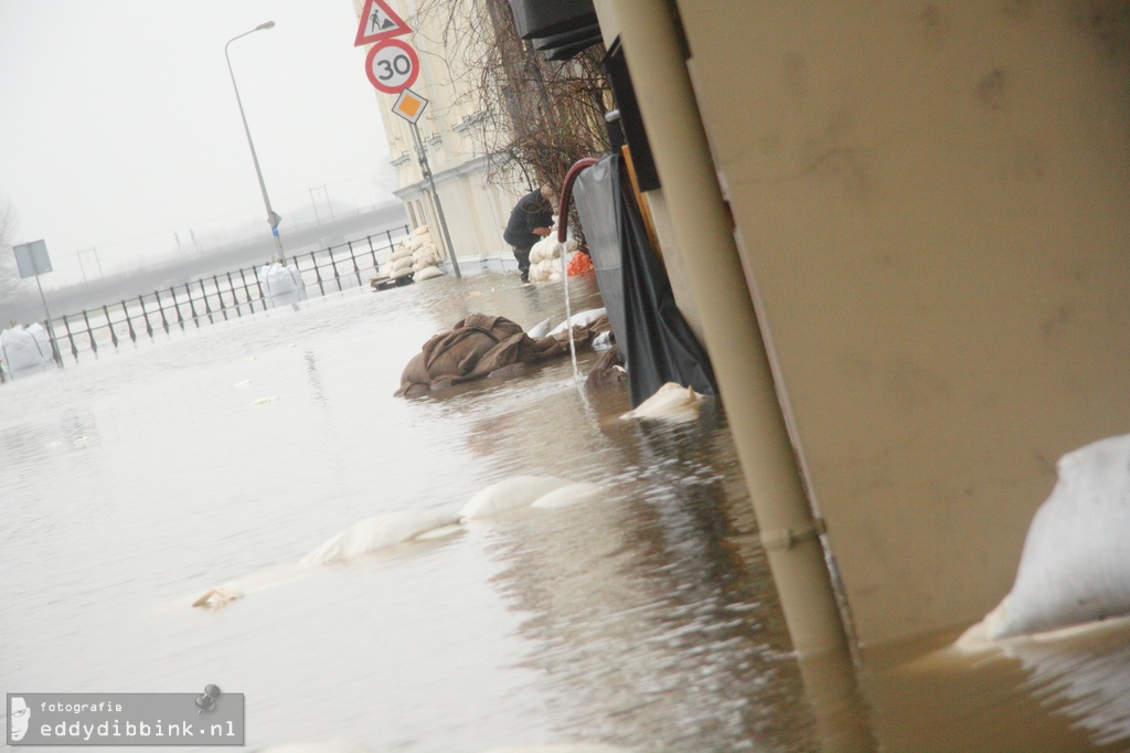 2011-01-14 Hoog water, Deventer (blog) 009